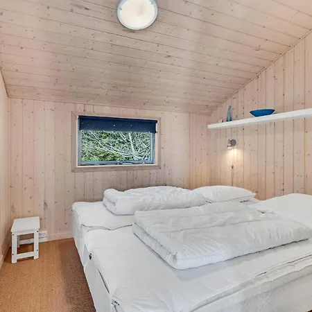 Cozy Home In Hadsund With Sauna * Hadsund