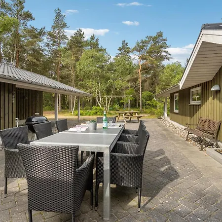 4 Bedroom Gorgeous In Hadsund * Odde